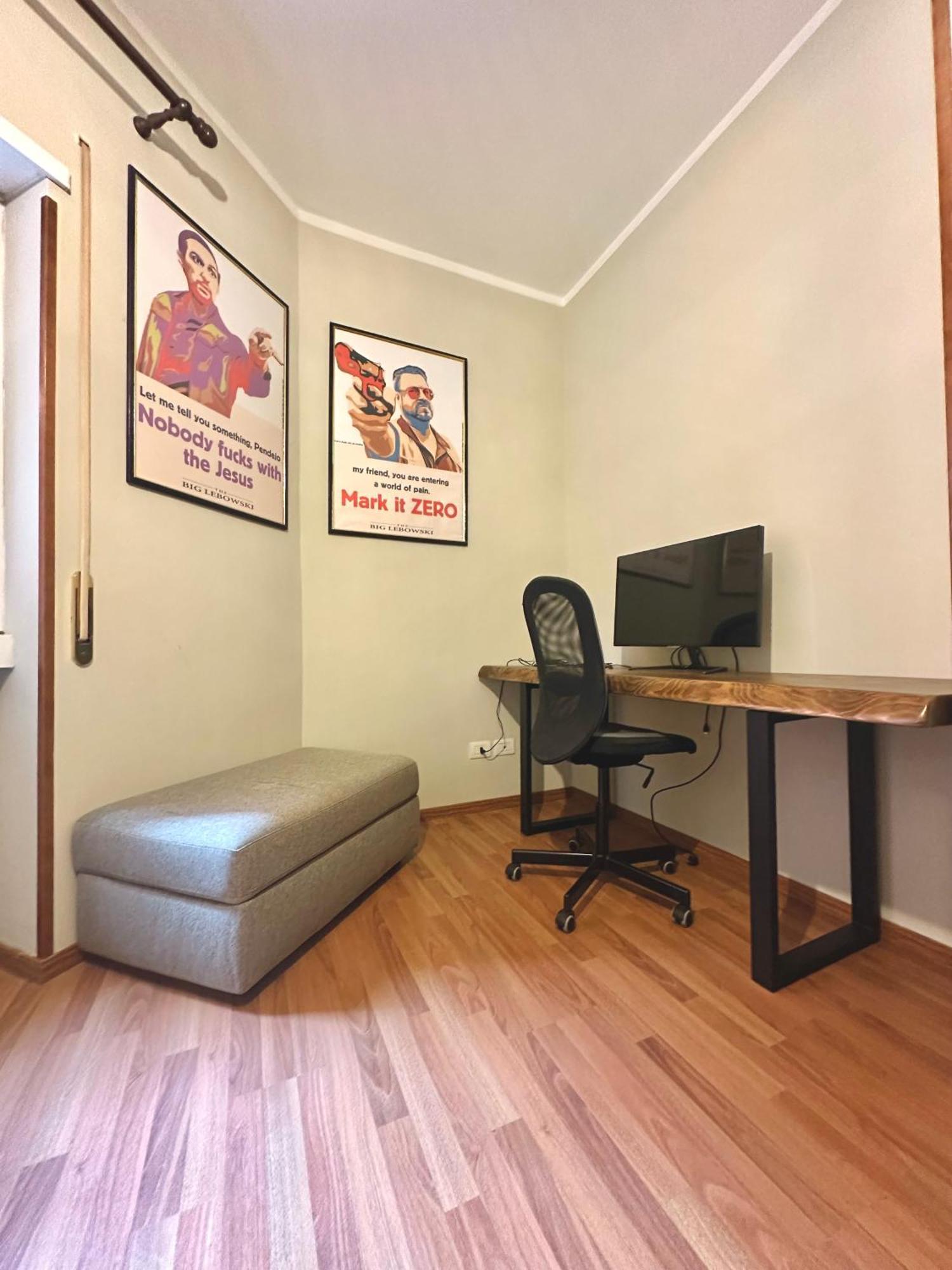 Dude House - Spacious New Flat Near Metro A Station Apartment *