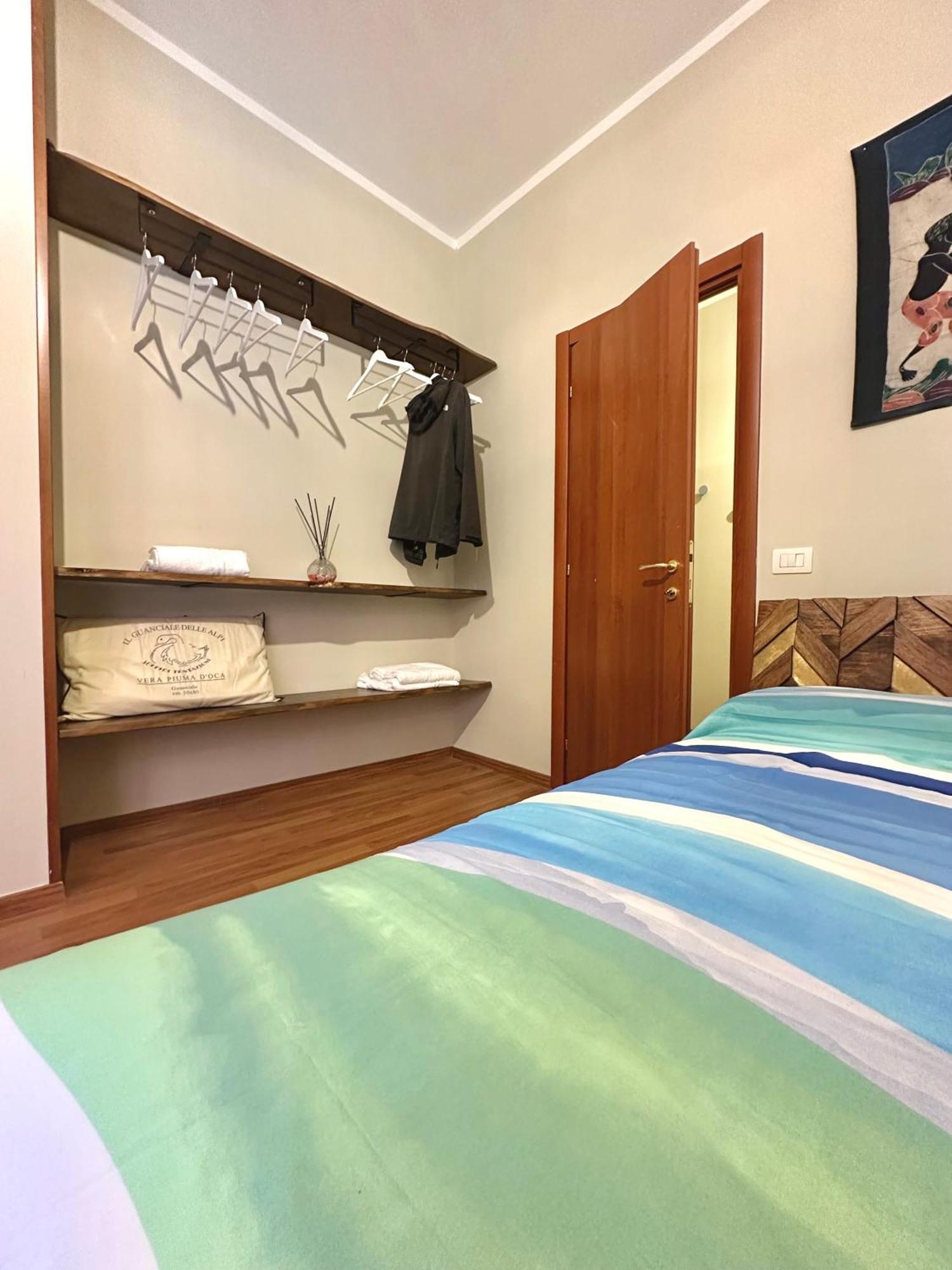 Dude House - Spacious New Flat Near Metro A Station